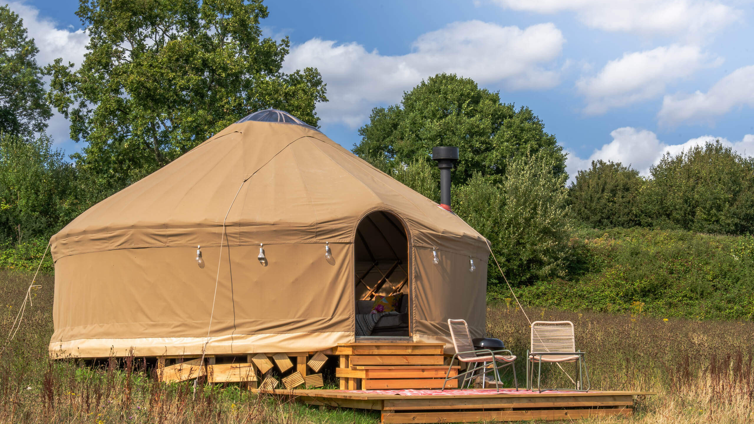 the-montreal-estate-yurt-2