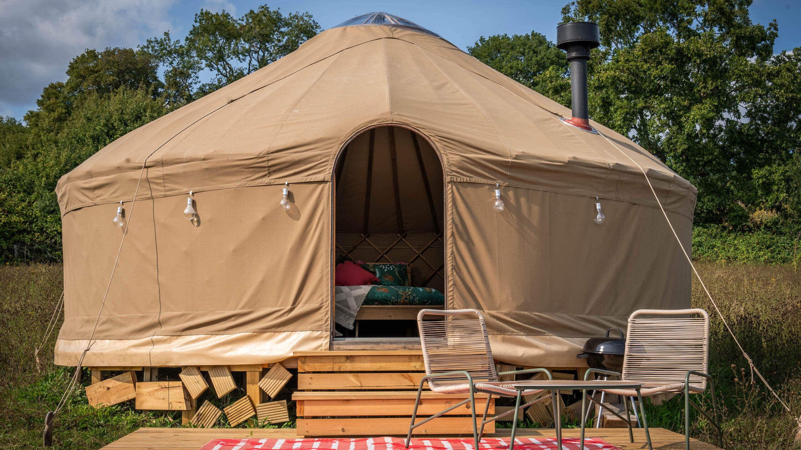the-montreal-estate-yurt-3